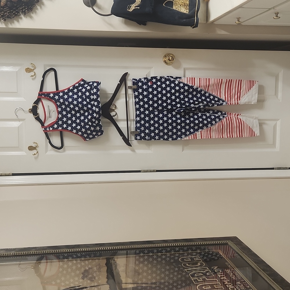 Tommy Hilfiger Patriotic Sports Bra and Leggings.  M